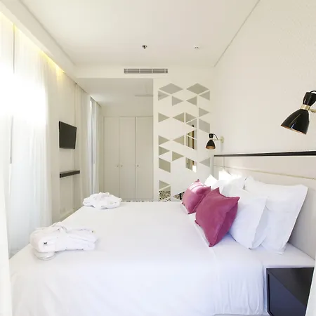 Lis Baixa فندق 3*