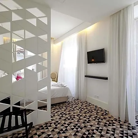 Hotel Lis Baixa