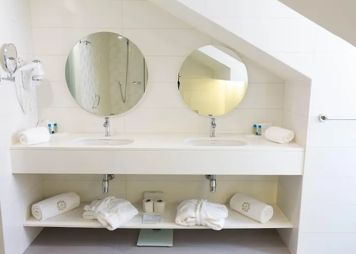 Ξενοδοχείο Lis Baixa